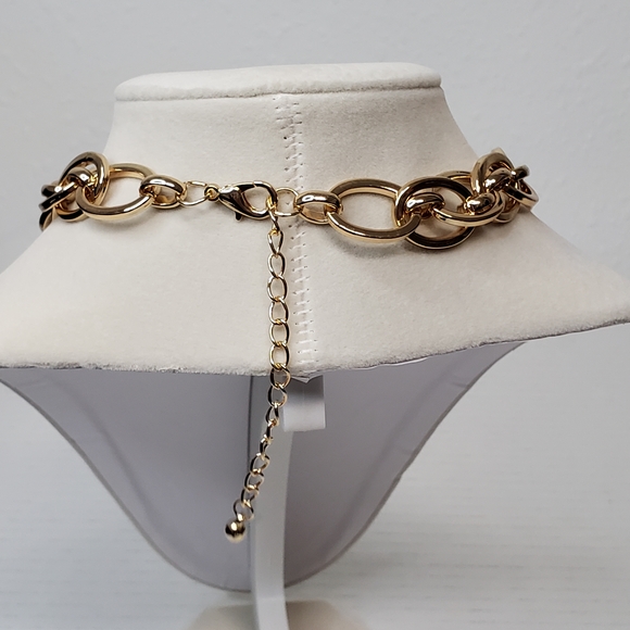 Authentic Louis Vuitton Gold Padlock with Unbranded Punky Gold Plated Chain - Picture 6 of 13